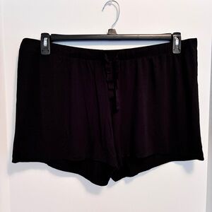 GapBody Maternity Modal Sleep Shorts Black Size XL
